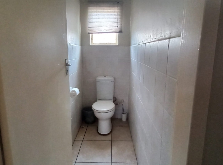 4 Bedroom Property for Sale in Oudorp North West